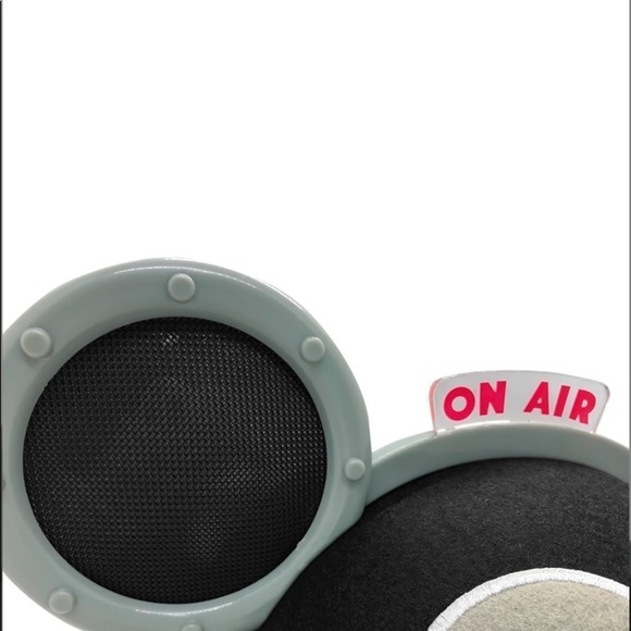 Mickey Mouse Light & Sound Ear Hat by Bret Iwan - Picture 11 of 13